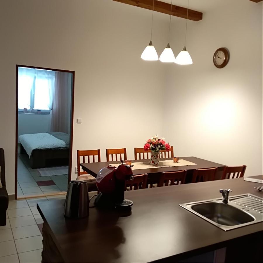 Apartman U Sudu Kobylí المظهر الخارجي الصورة